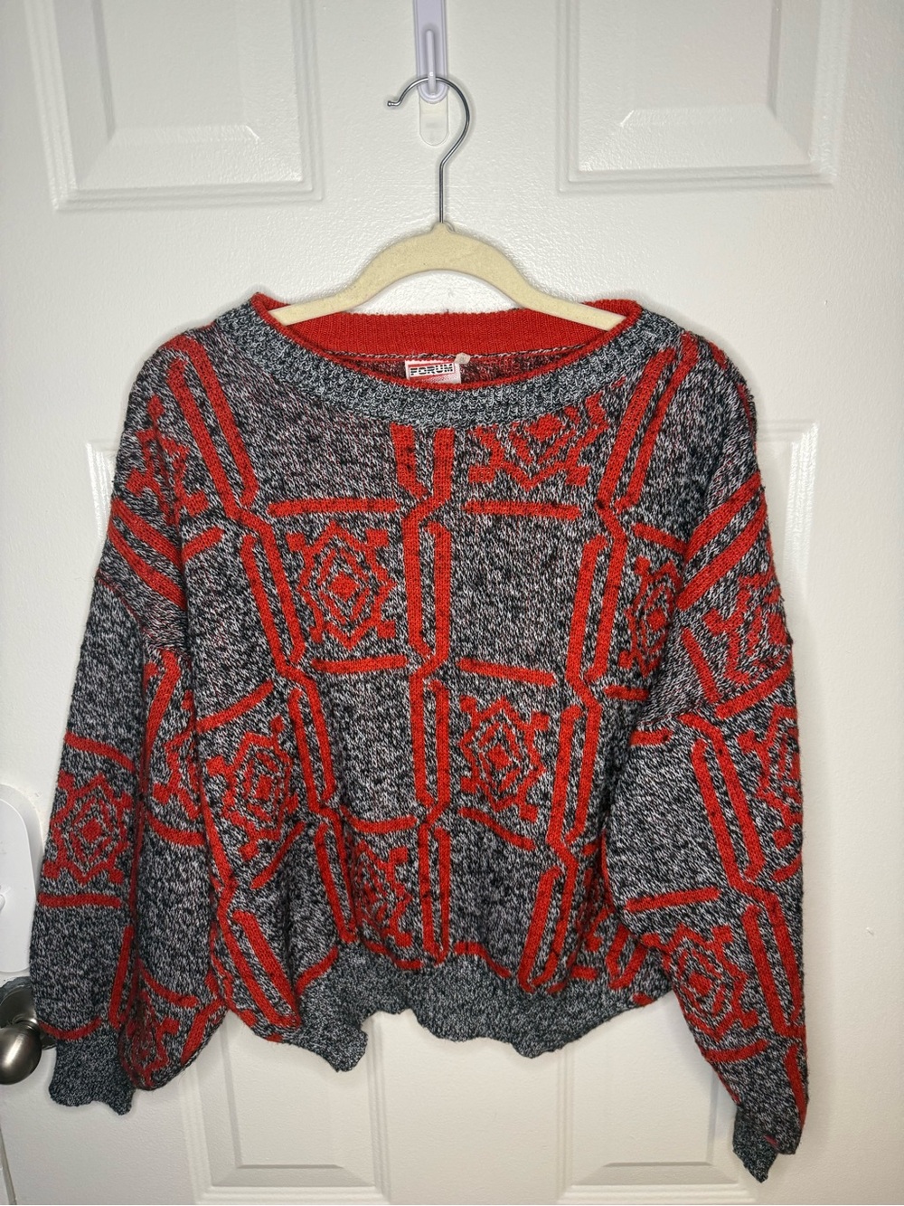 Vintage FORUM Italy Sweater M Red Gray Geometric Wool Blend 80s 90s Knit